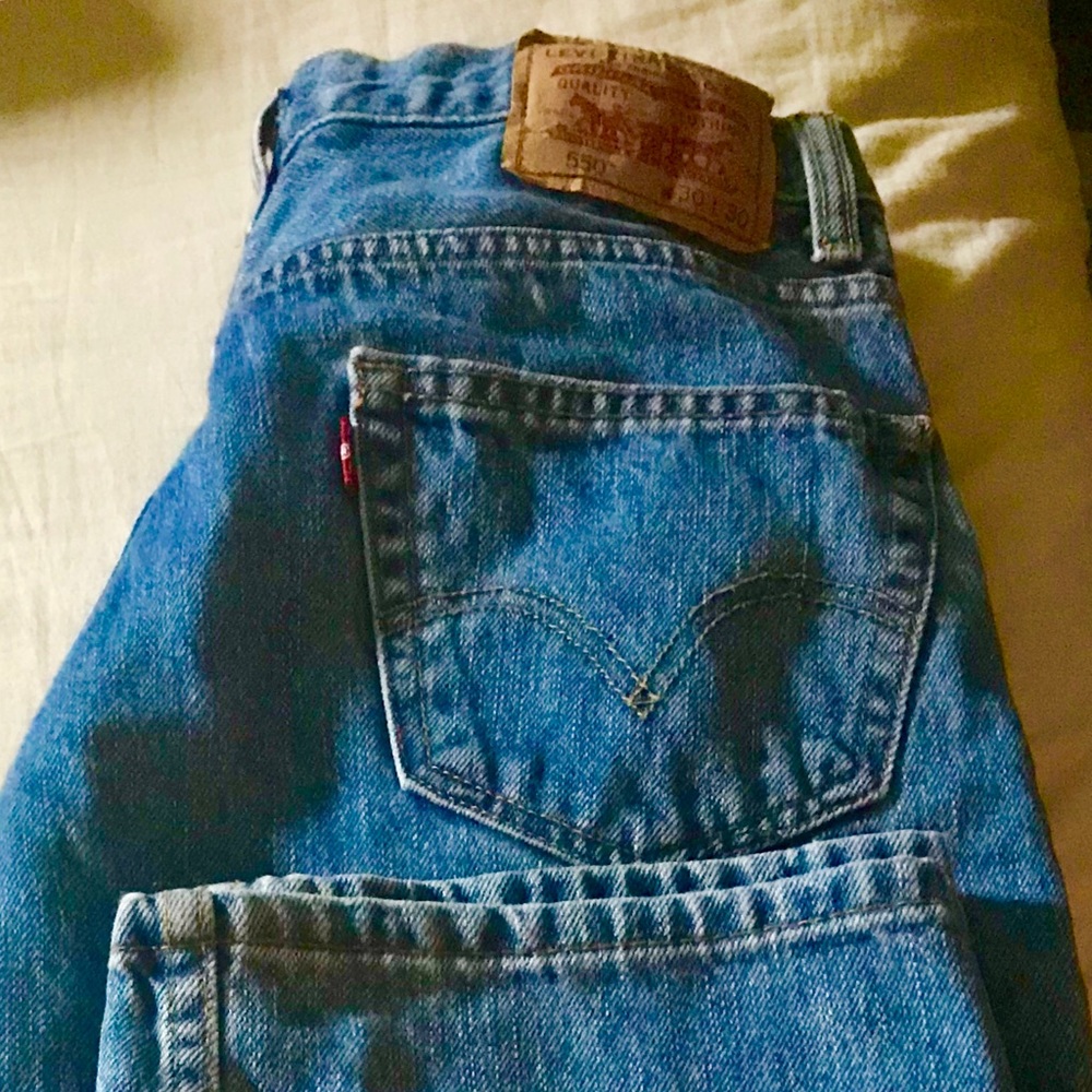 Men’s Levi Blue Jeans (Relaxed Fit 550) 30W 30L